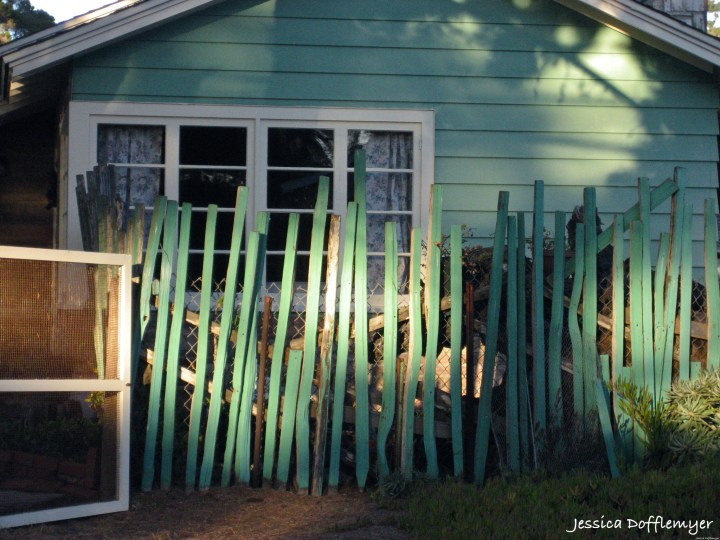 2014-01-03_turquoise house